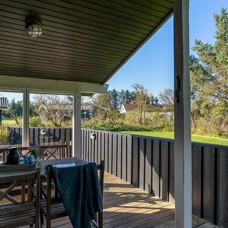 Apsolon - 600m From The Sea By Interhome